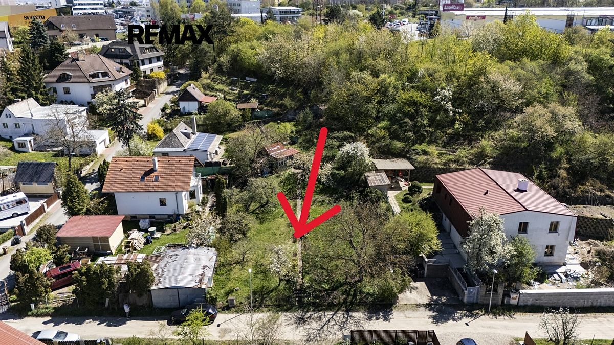 Prodej stavebního pozemku 763 m² – fotografie 2