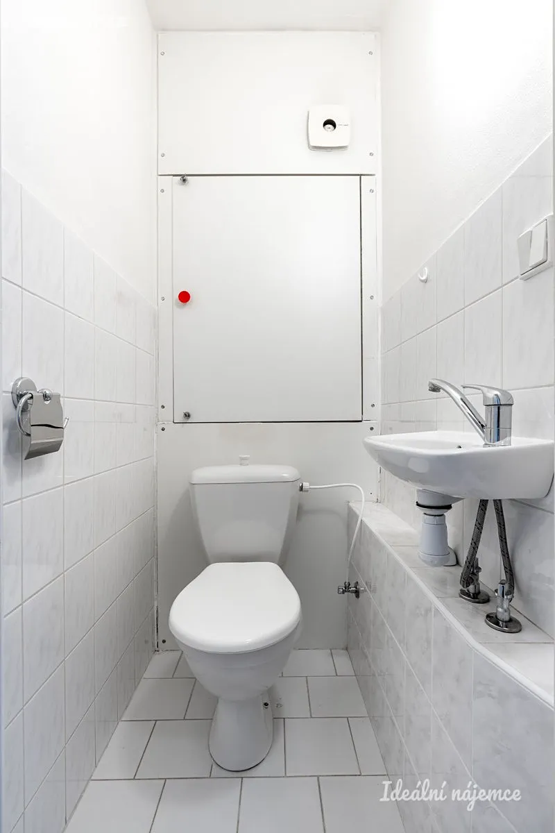 Pronájem bytu 2+kk 49 m² – pohled 6