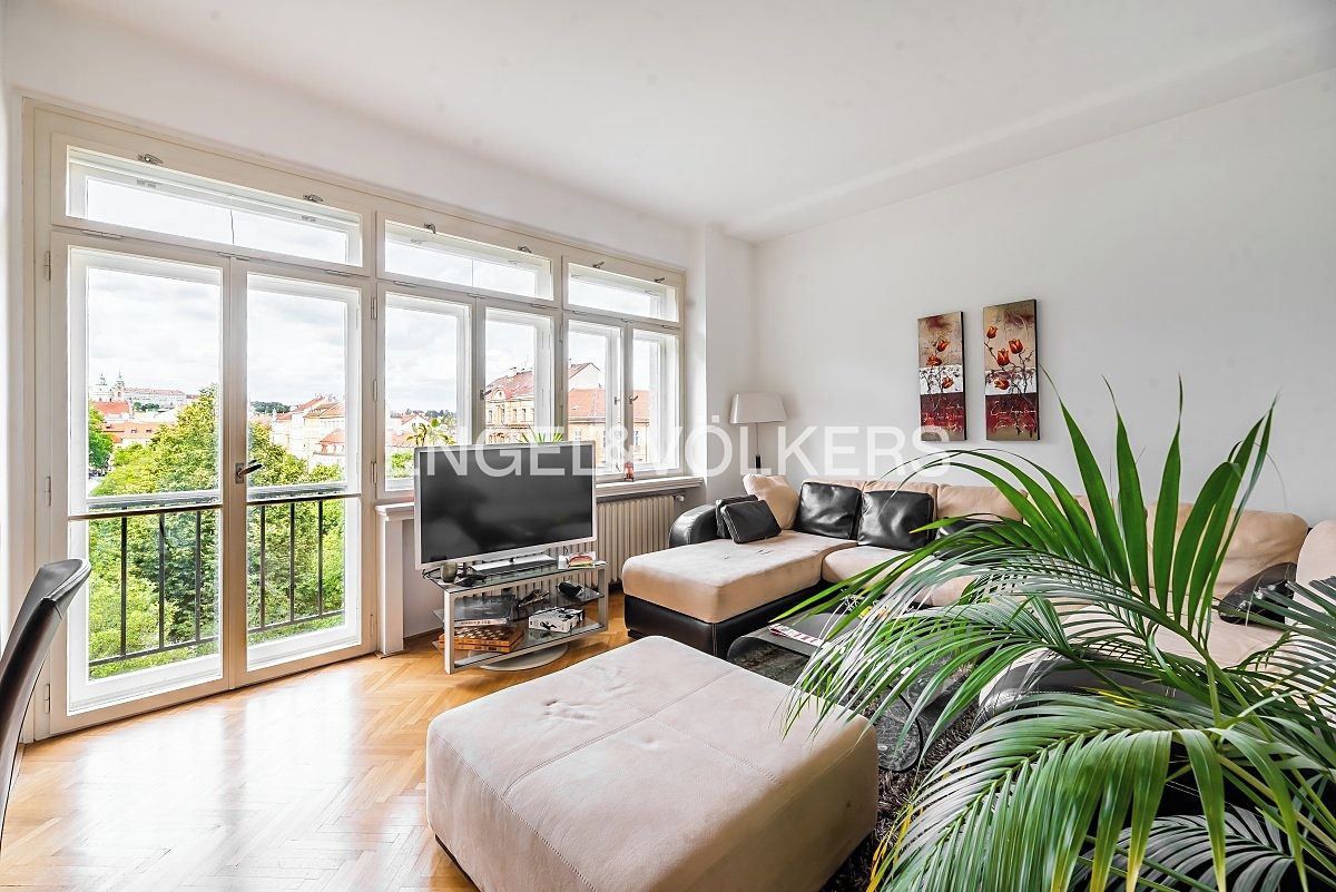 Pronájem bytu 3+kk 98 m²
