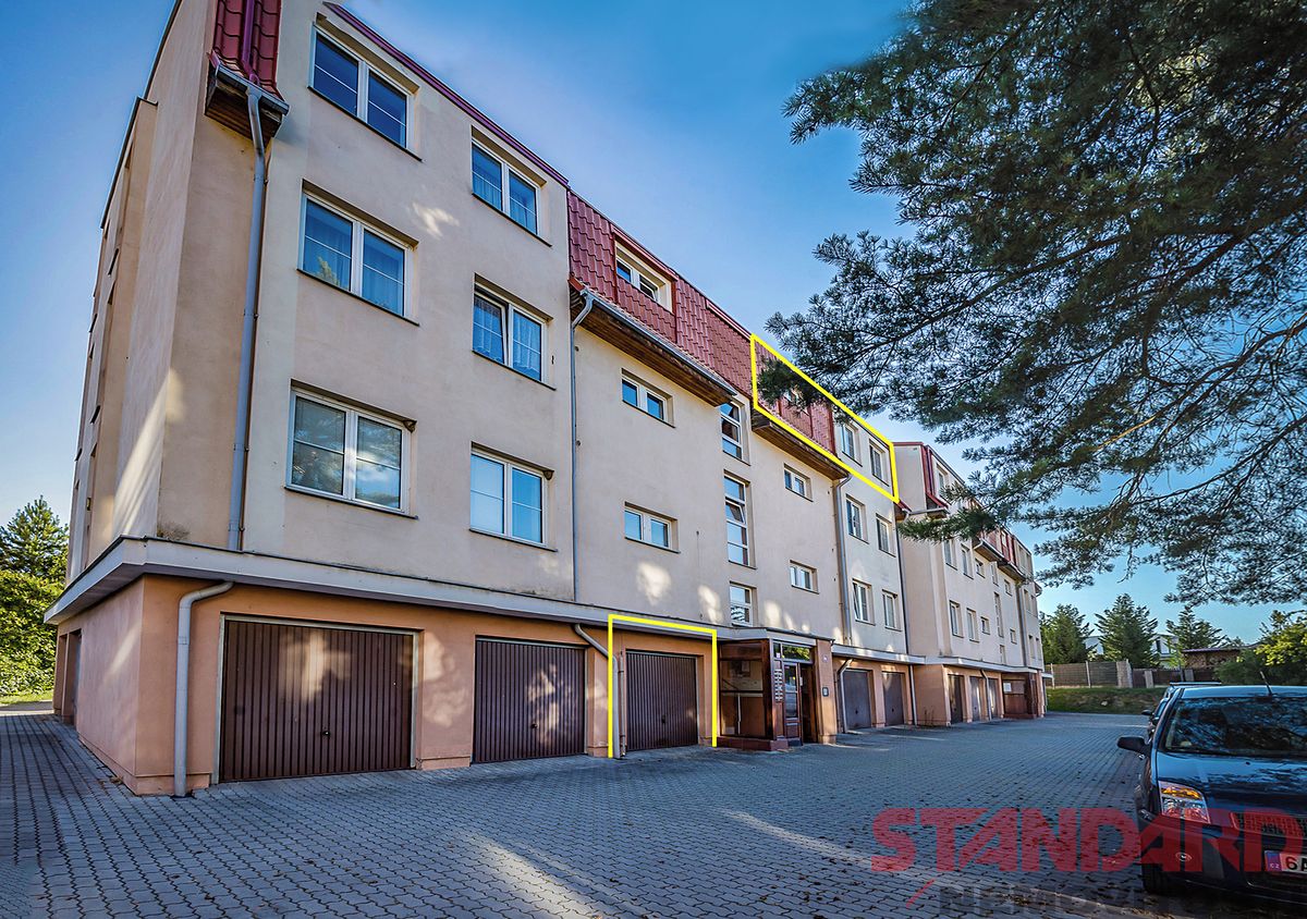 Pronájem bytu 4+kk 99 m²