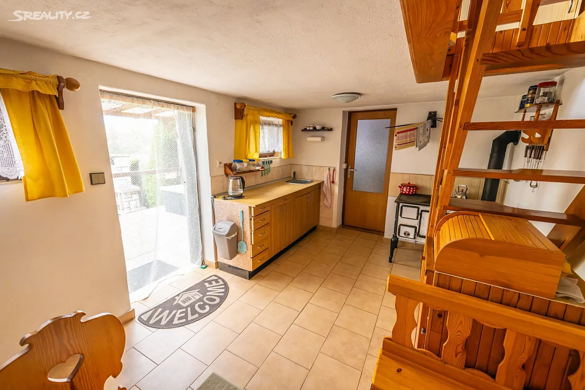 Prodej chaty 95 m², pozemek 802 m² – další