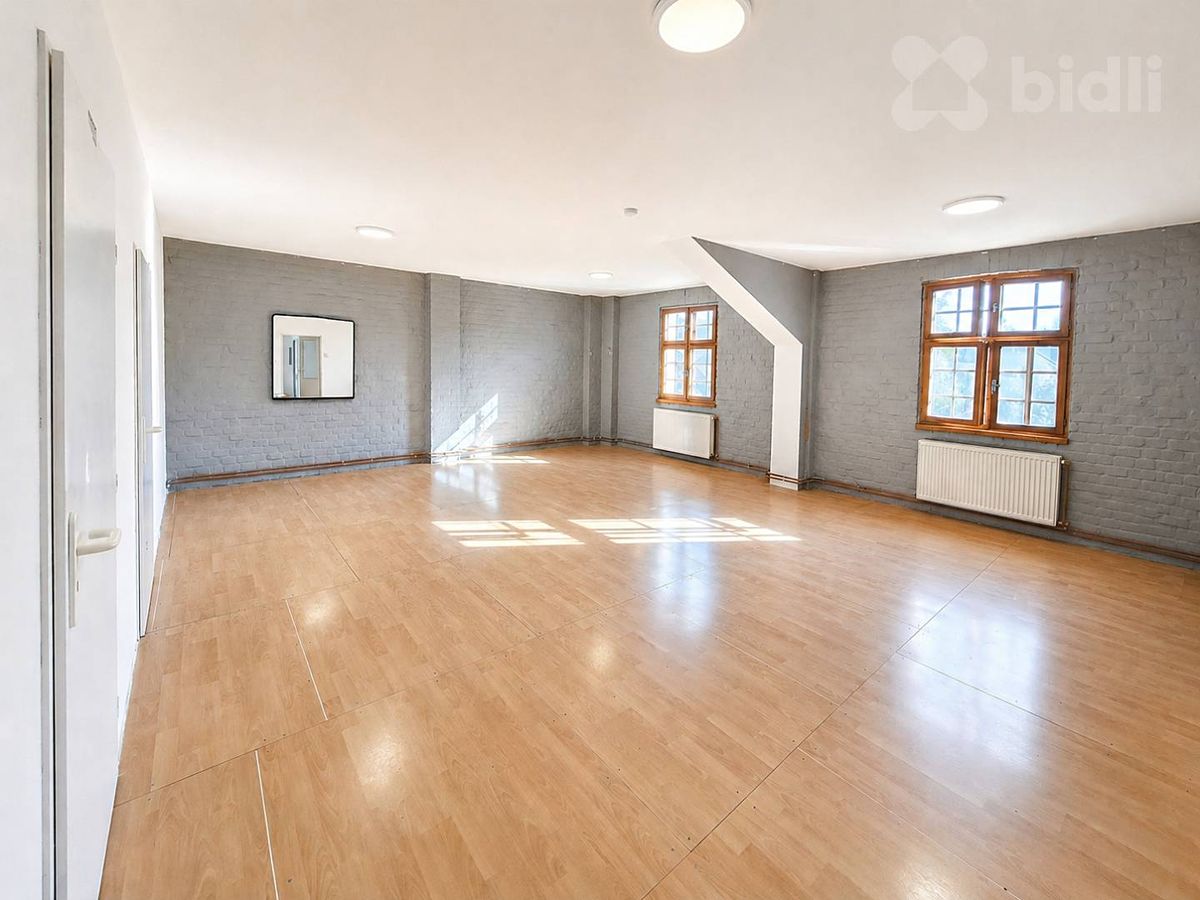 Pronájem bytu 5+1 150 m² – fotografie 4