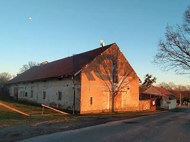 Prodej zemědělské usedlosti 989 m², pozemek 1202 m², Myštice – náhled fotky 2