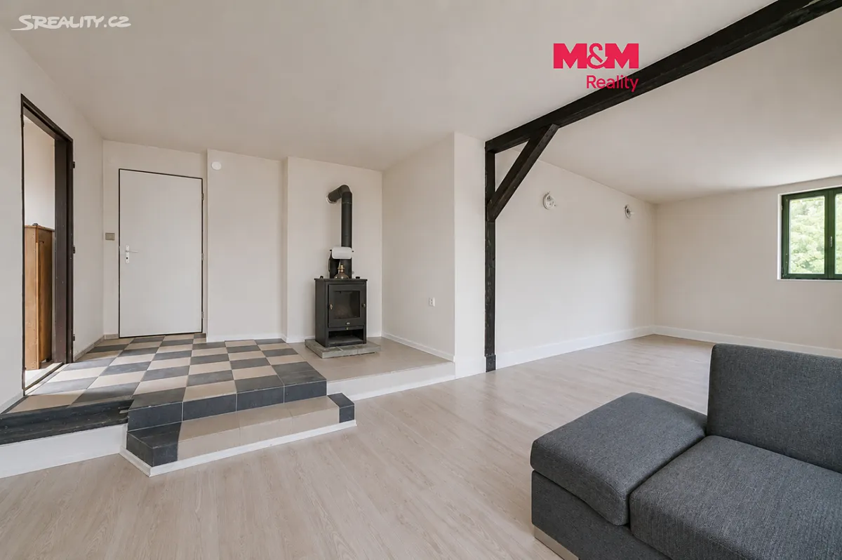 Prodej bytu 3+kk 78 m², Cheb