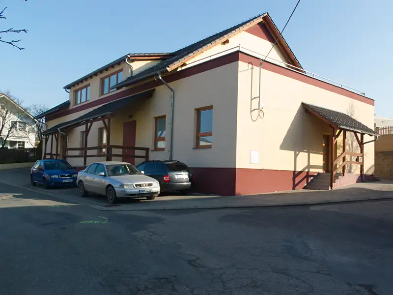 Pronájem kanceláře 615 m², Zlín – náhled fotky 2