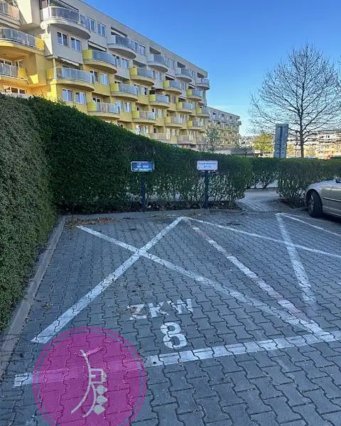 Pronájem garážového stání 13 m², Olomouc – náhled fotky 2