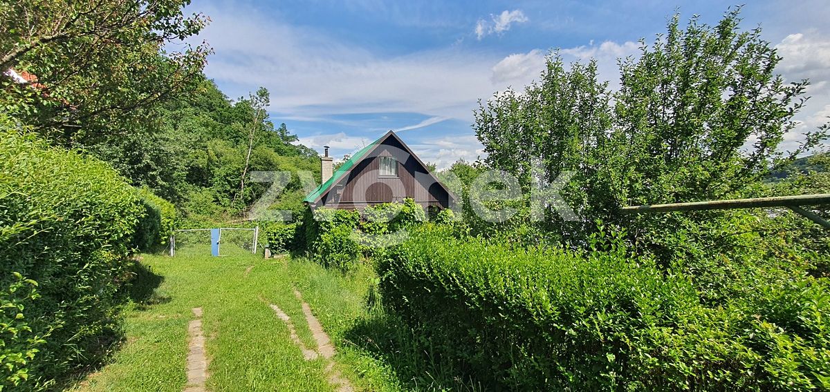 Prodej chaty 45 m², pozemek 343 m² – fotografie 2
