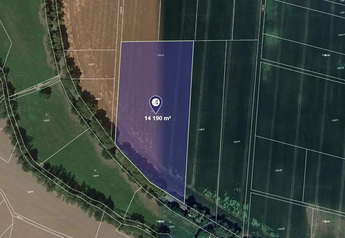 Prodej podílu 1/2 pole 7095 m²