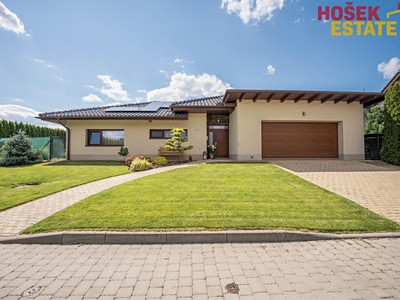 Prodej  rodinného domu 240 m², pozemek 1 133 m²