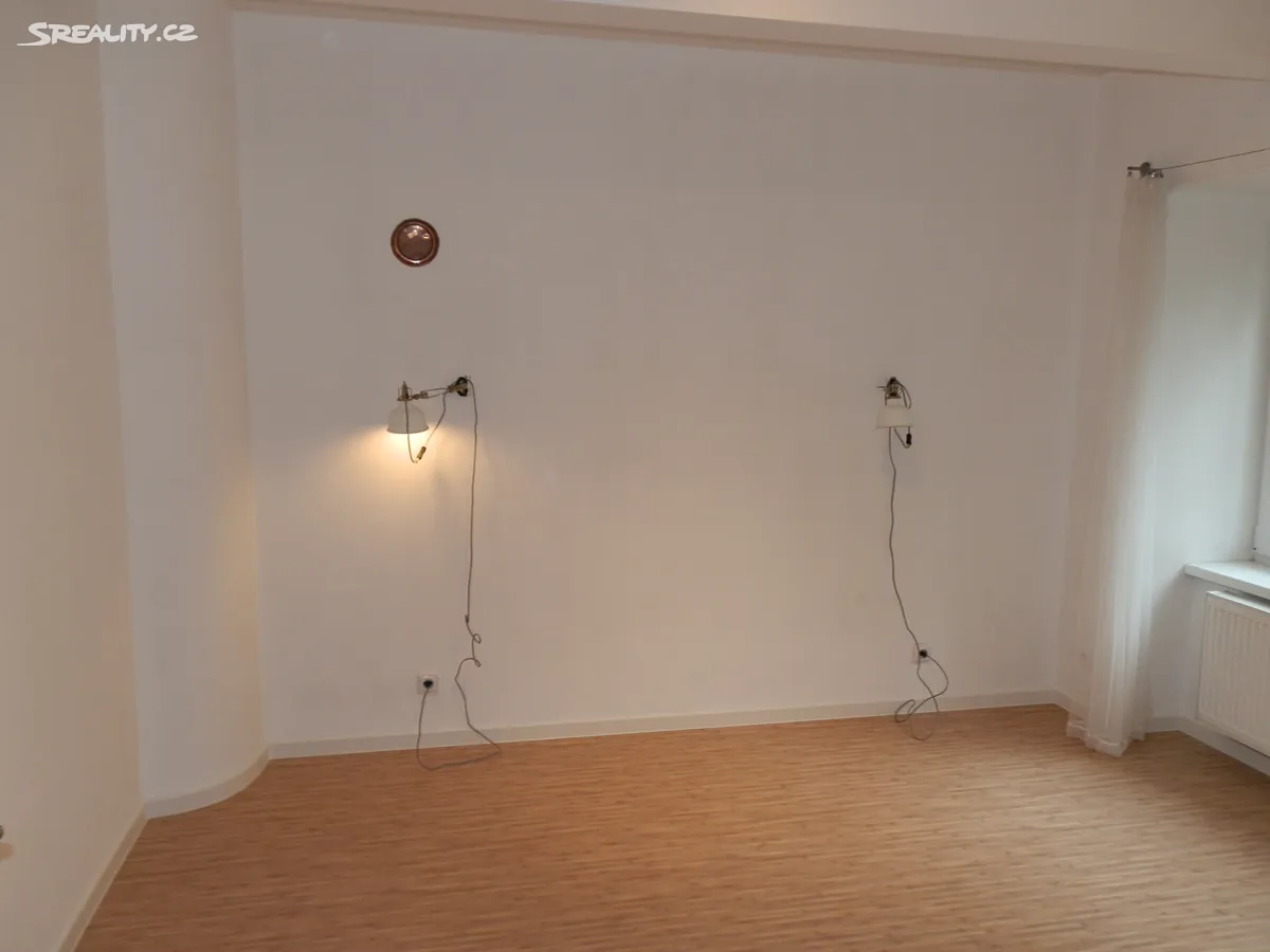 Pronájem bytu 2+kk 38 m² – další