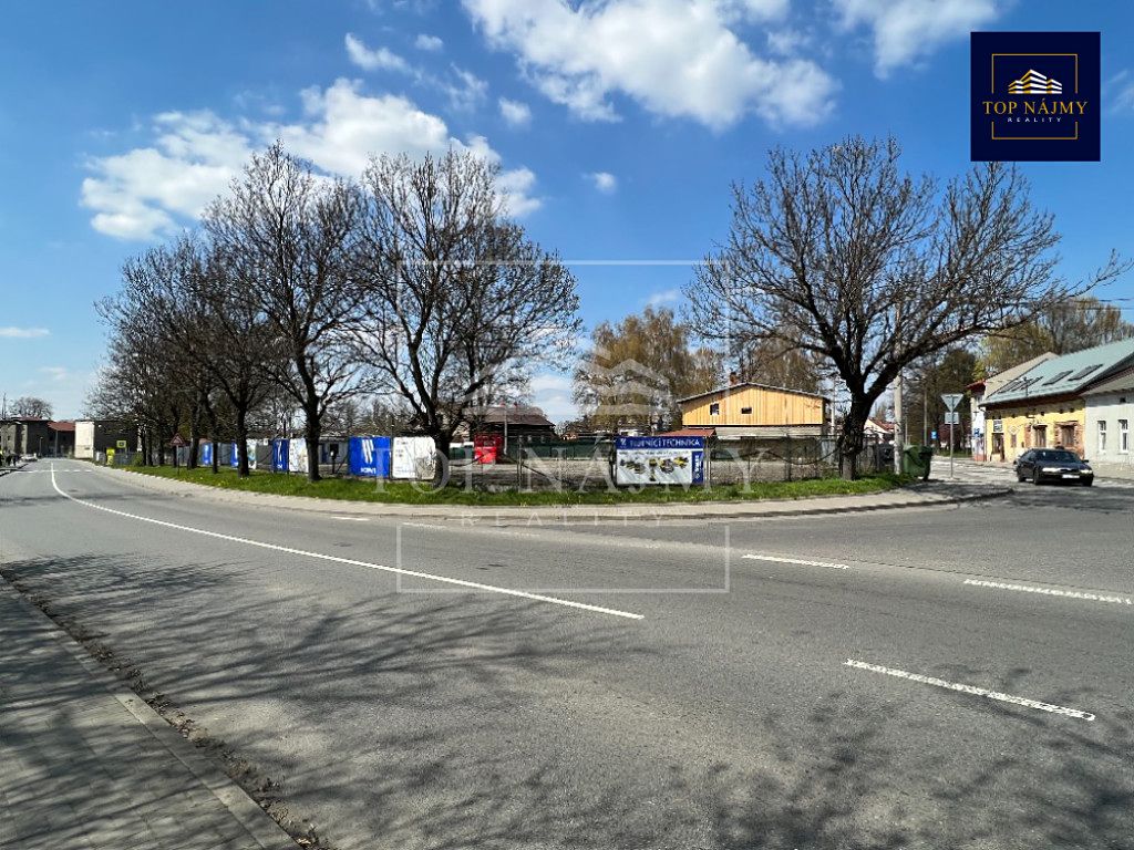 Pronájem obchodního prostoru 2718 m²
