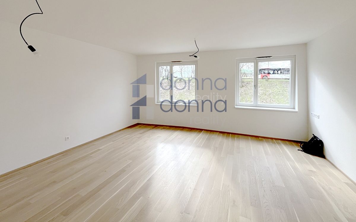 Pronájem bytu 1+kk 39 m²