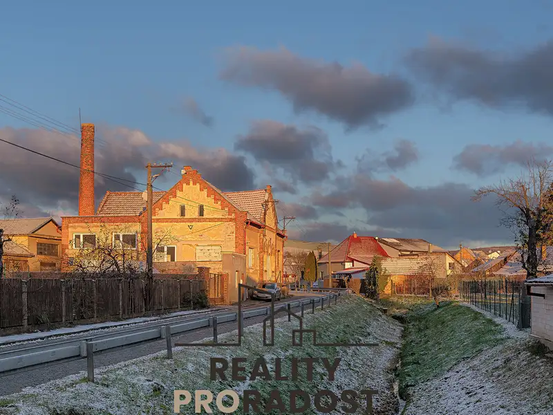Prodej komerční nemovitosti 200 m², Archlebov – náhled fotky 2