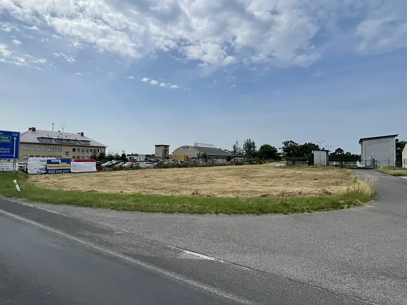Prodej pozemku 947 m², Mnichovo Hradiště – náhled fotky 1