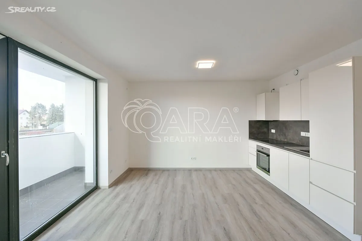 Pronájem bytu 2+kk 61 m², Praha