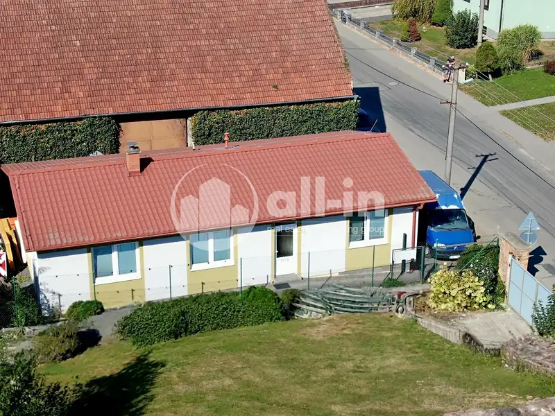 Prodej rodinného domu 90 m², pozemek 534 m², Nesovice – náhled fotky 1