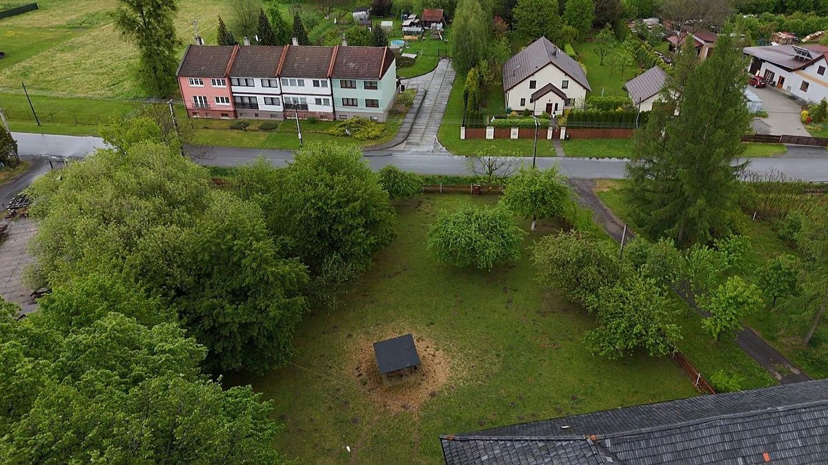 Prodej stavebního pozemku 1156 m² – fotografie 2