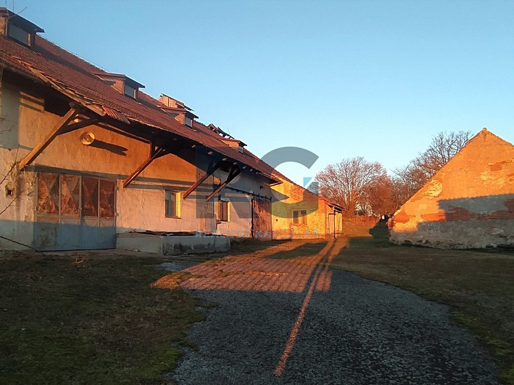 Будинок на продаж, 989 м² (9 з 14)