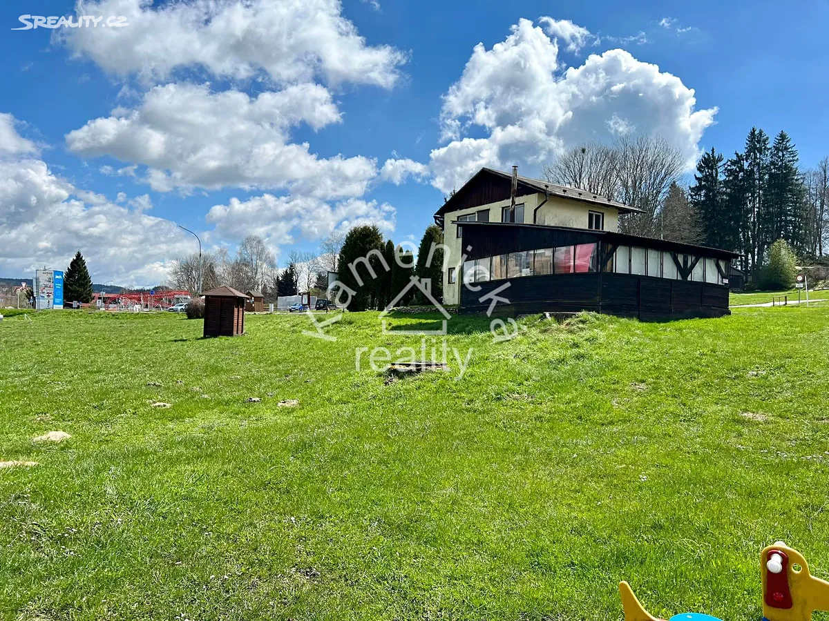 Prodej ubytovacího zařízení 930 m² – pohled 2