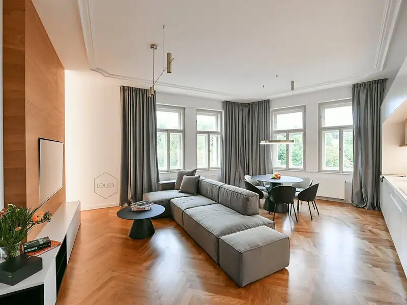 Prodej bytu 4+kk 150 m², Praha – náhled fotky 2