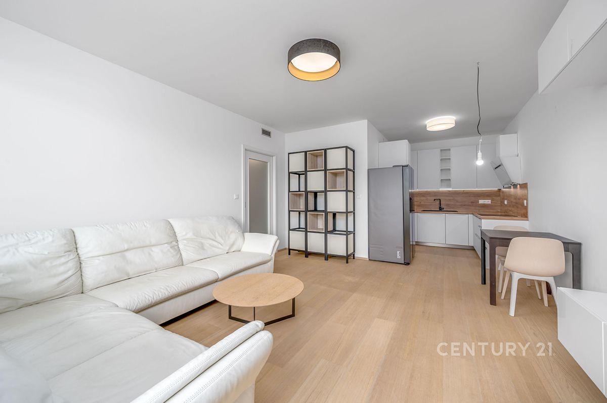 Pronájem bytu 2+kk 59 m²