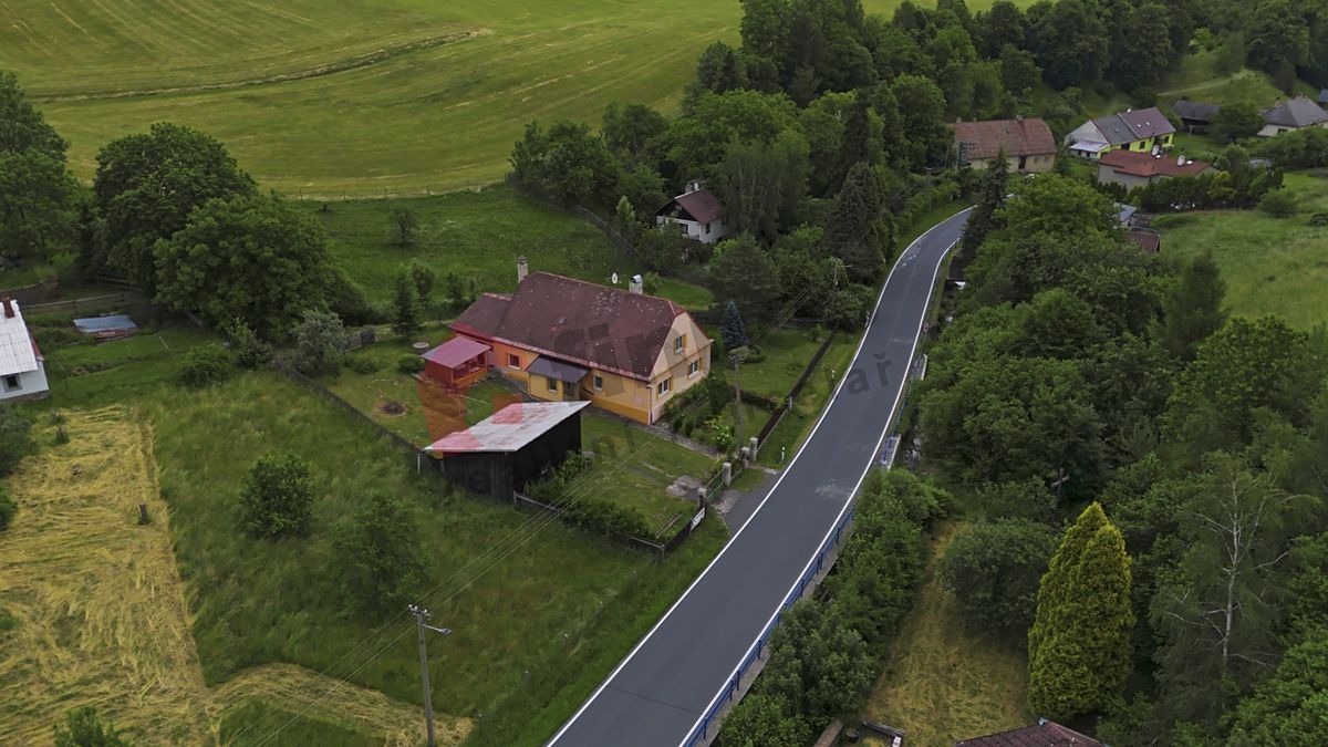 Prodej rodinného domu 150 m², pozemek 1194 m²