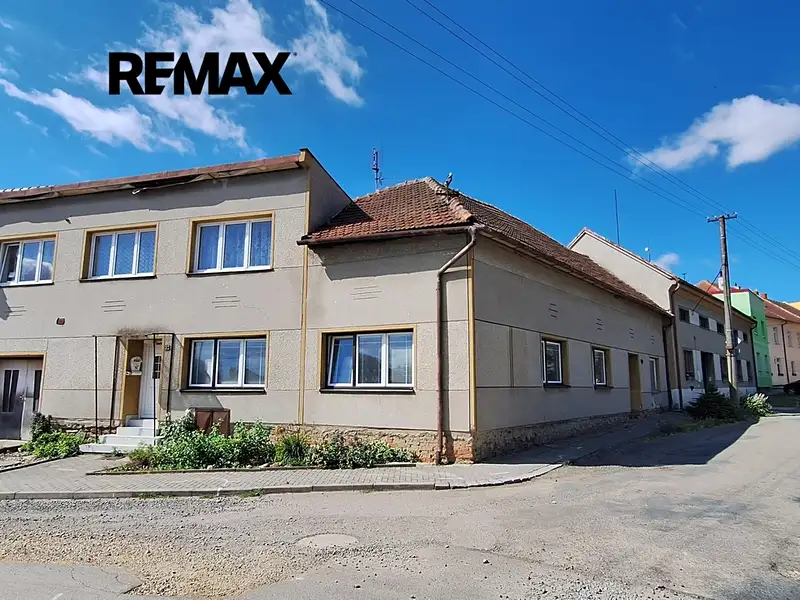 Prodej rodinného domu 170 m², pozemek 863 m², Hoštice-Heroltice – náhled fotky 3