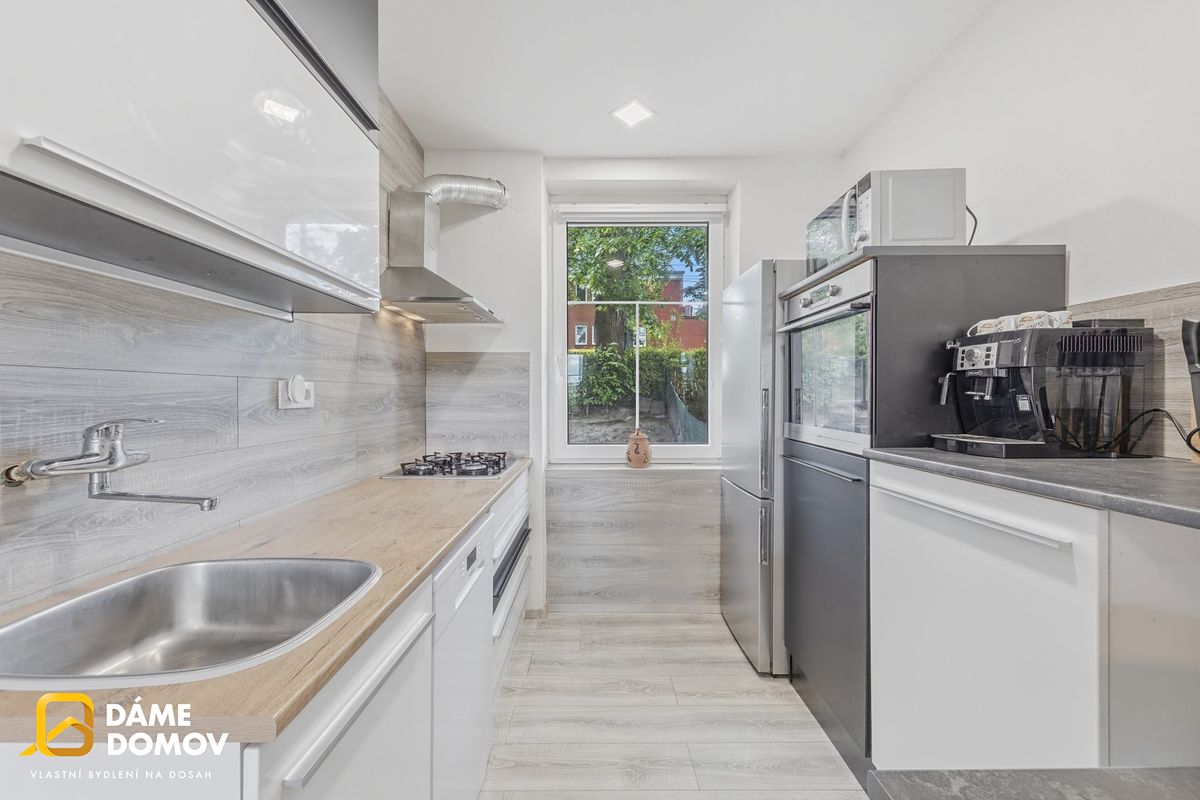 Prodej rodinného domu 100 m², pozemek 73 m² – fotografie 3
