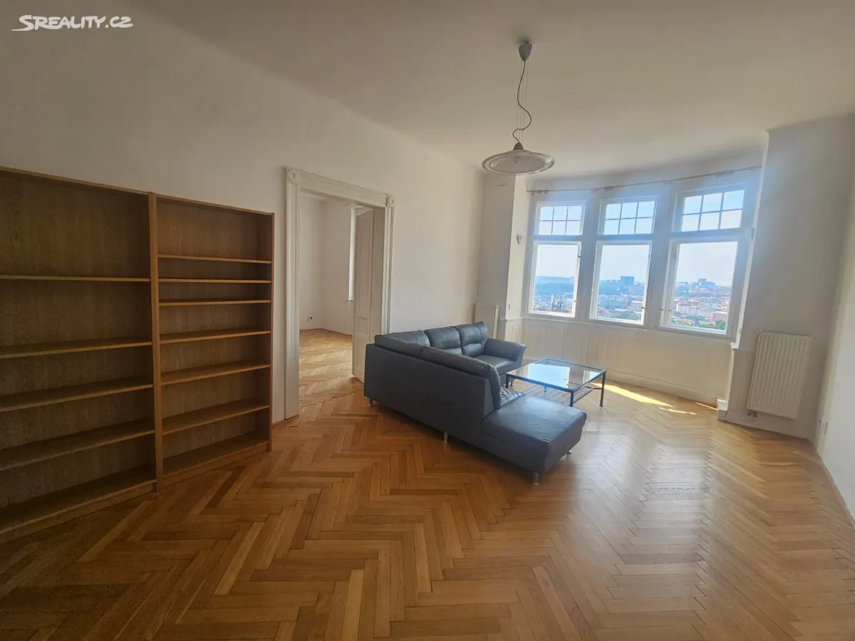 Pronájem bytu 2+1 97 m², Praha