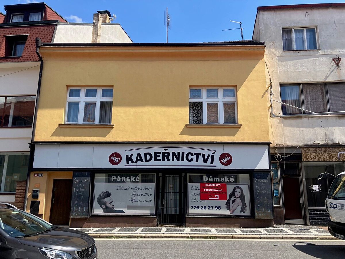 Prodej rodinného domu 230 m², pozemek 215 m²