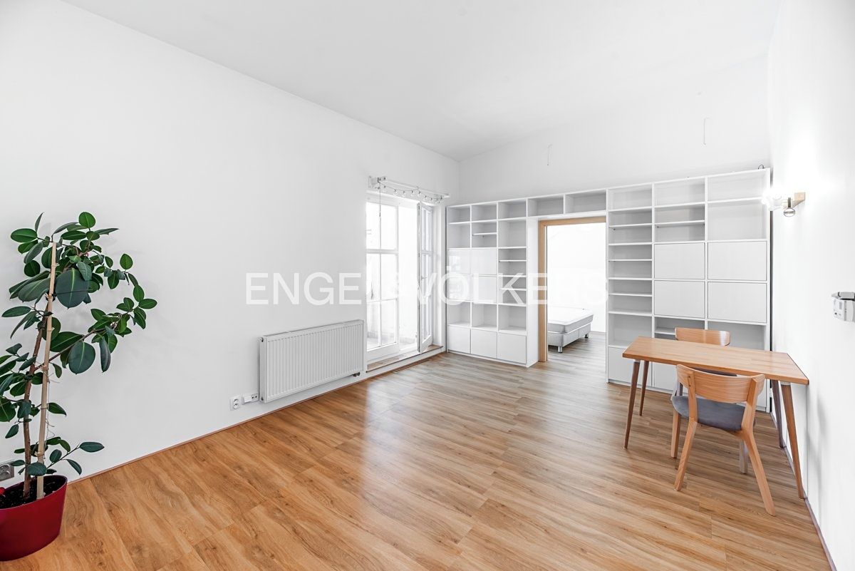 Pronájem bytu 3+kk 75 m²