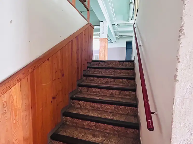 Pronájem skladového prostoru 221 m², Kolín – náhled fotky 2
