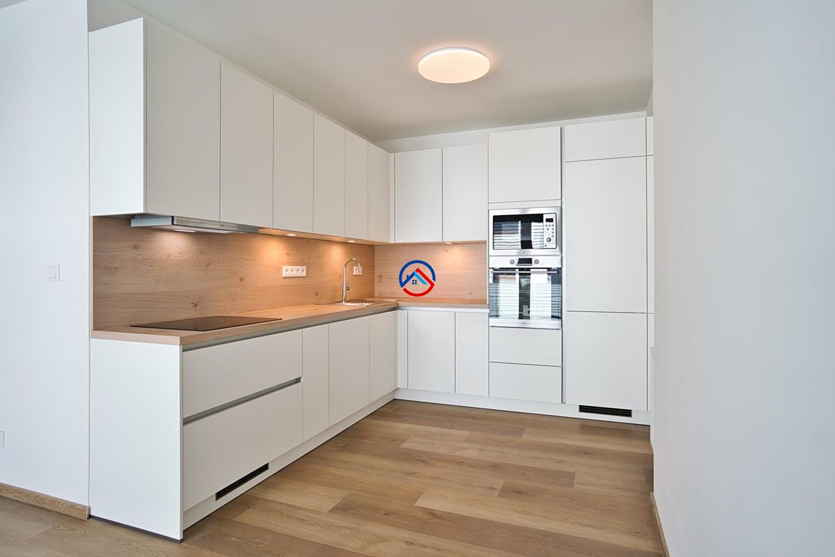 Pronájem bytu 2+kk 52 m²