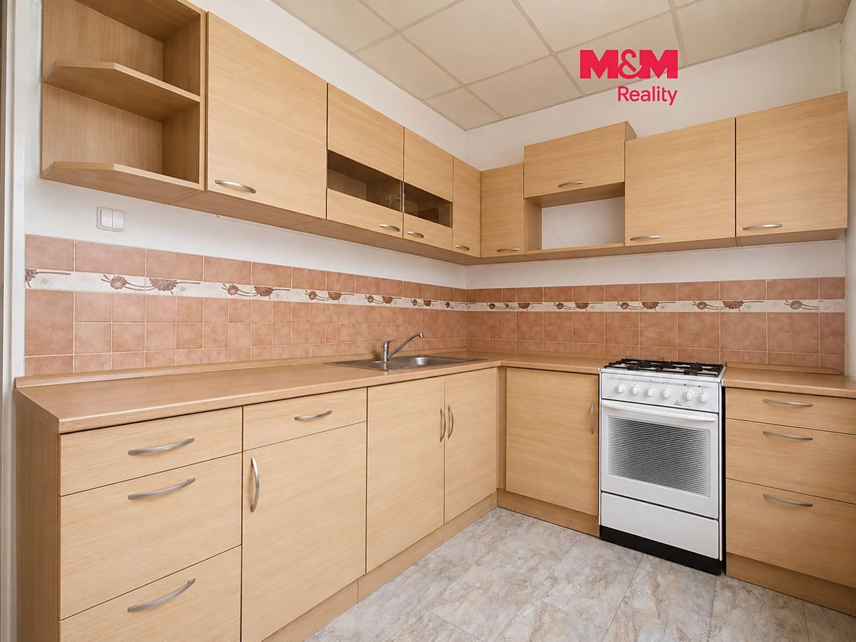 Pronájem bytu 1+1 35 m²