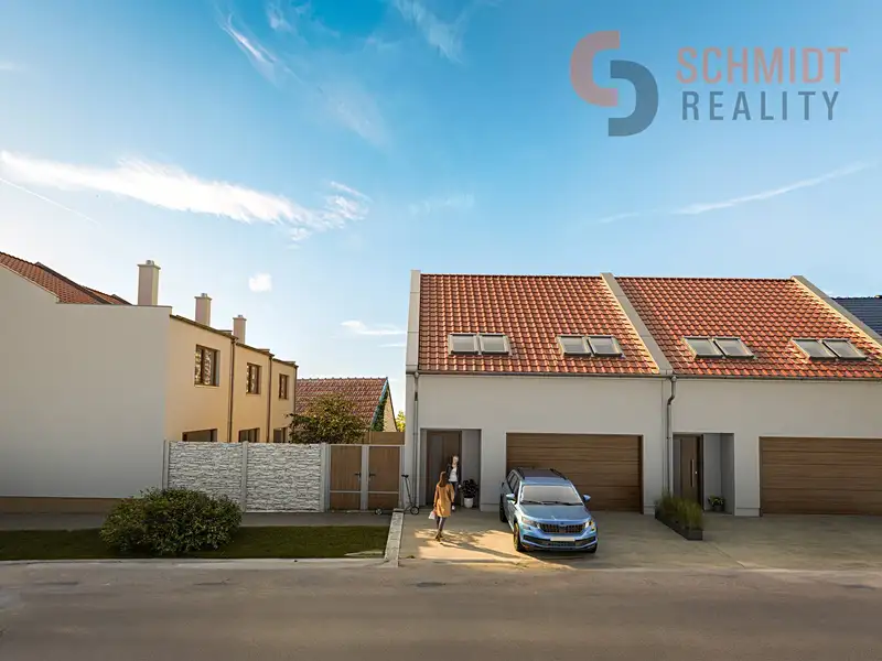 Prodej rodinného domu 193 m², pozemek 164 m², Hlohovec – náhled fotky 3