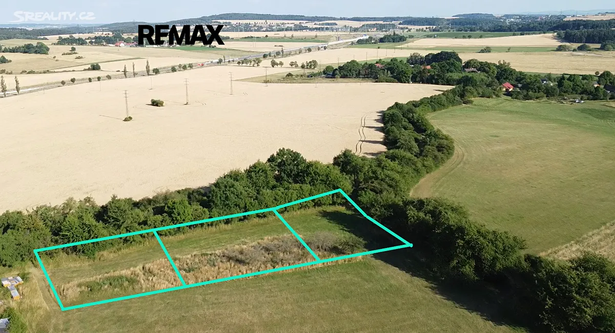 Prodej stavebního pozemku 977 m², Vrančice