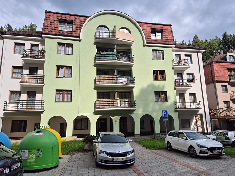 Prodej bytu 2+kk, 52 m² (1 z 19)