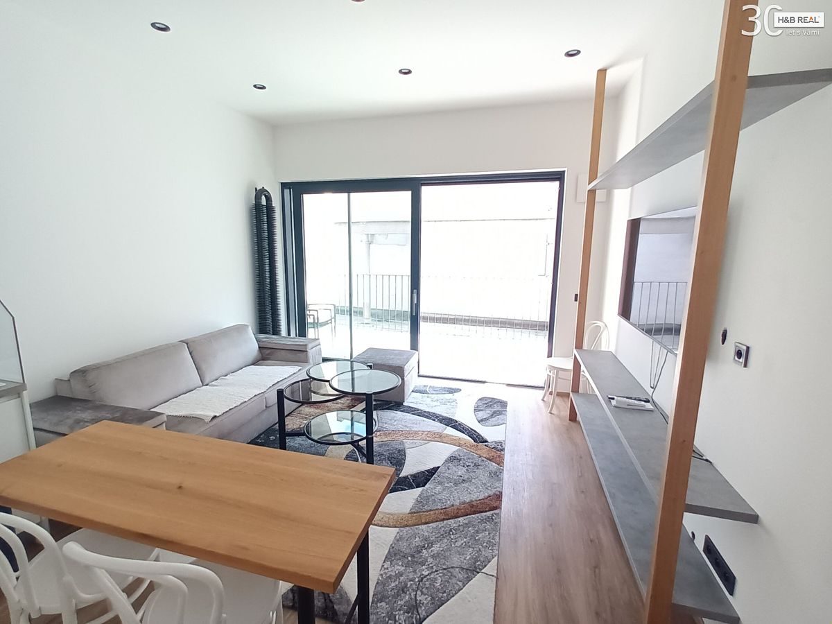 Pronájem bytu 2+kk 60 m² – fotografie 3