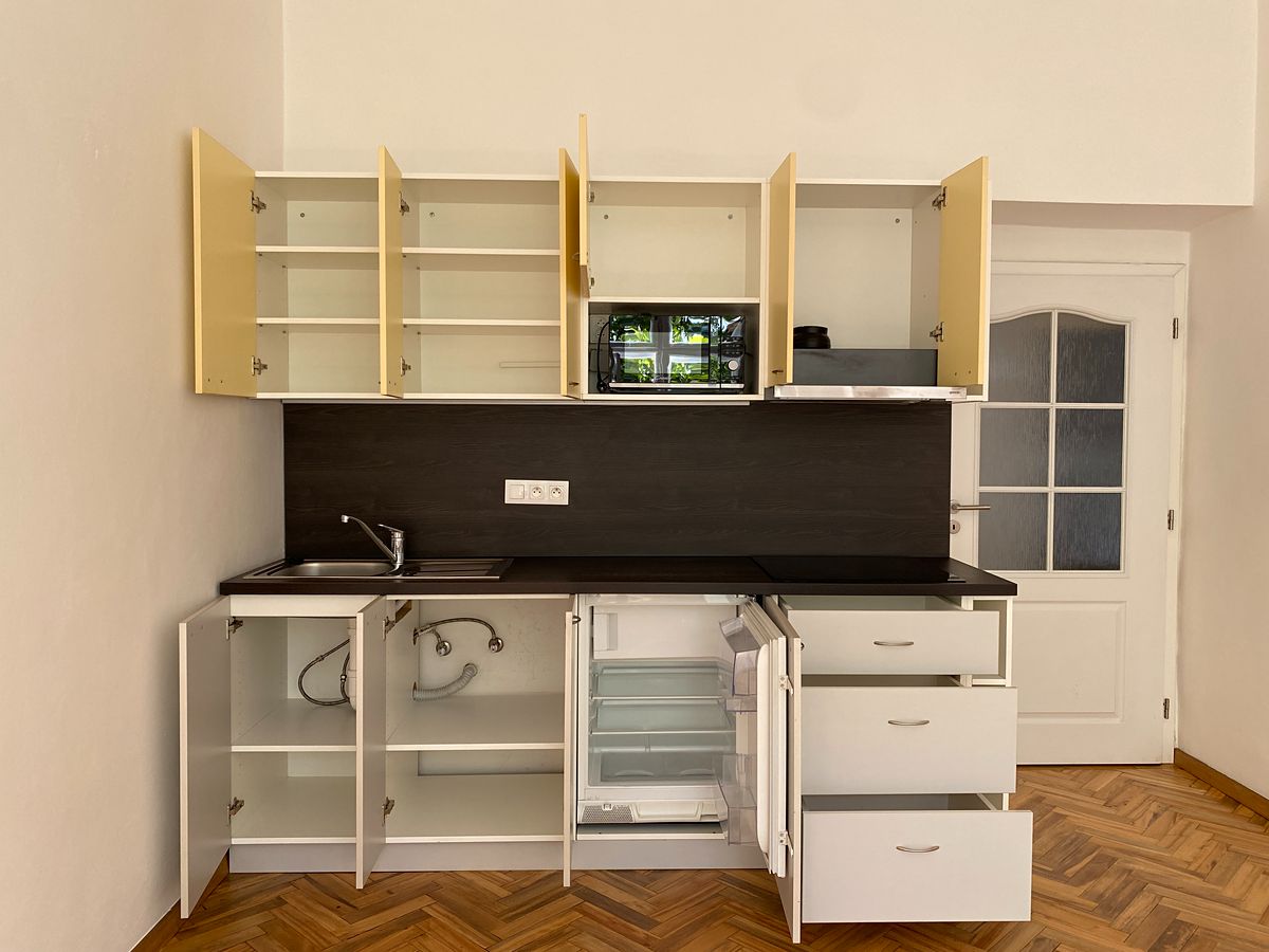 Pronájem bytu 2+kk 51 m² – fotografie 4
