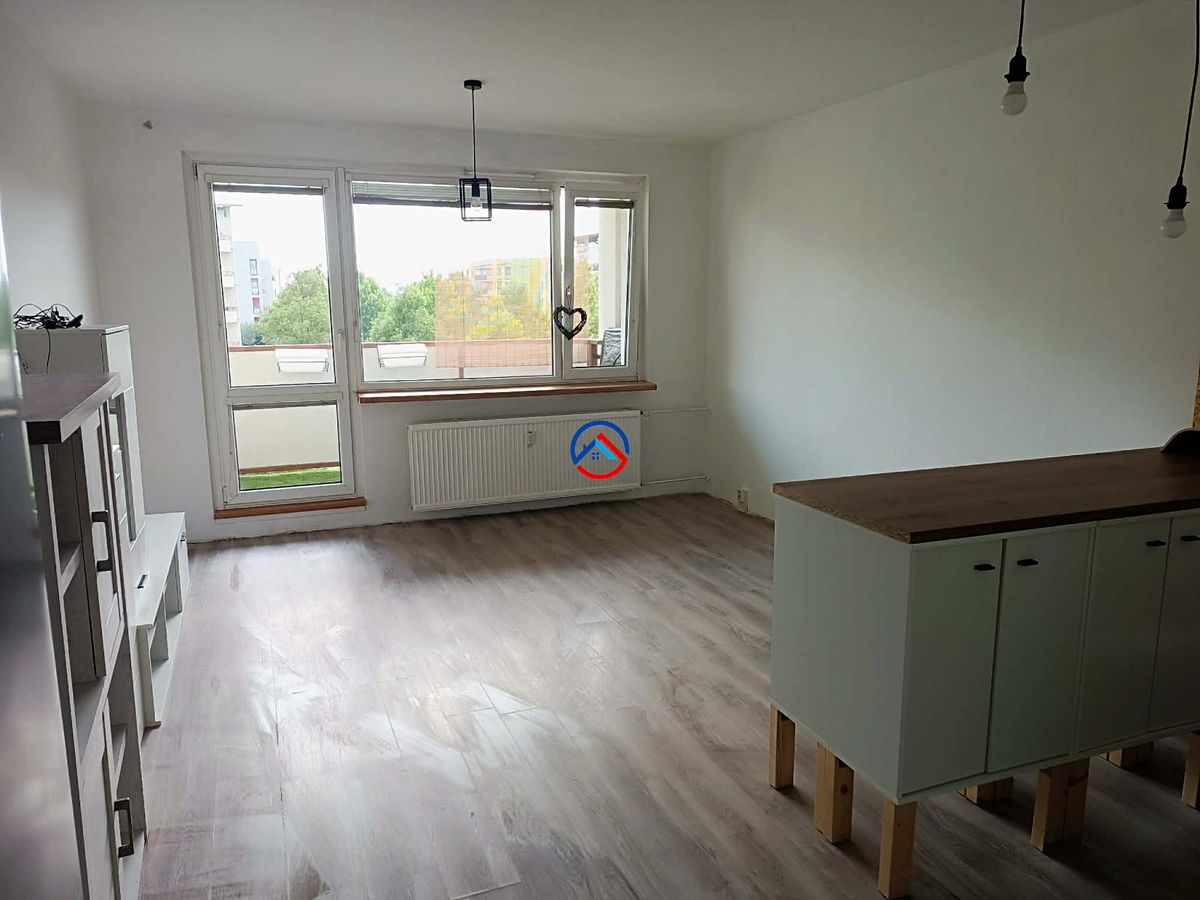 Pronájem bytu 1+kk 35 m²