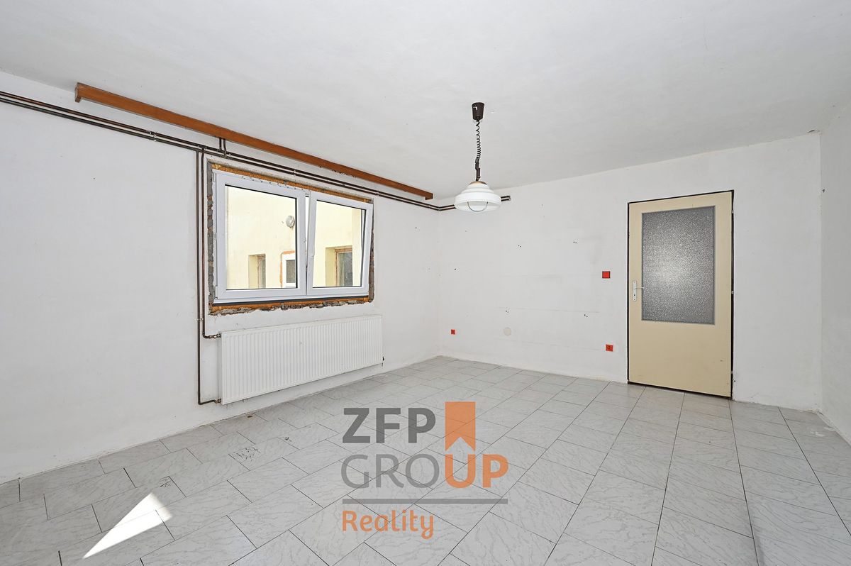 Prodej rodinného domu 168 m², pozemek 165 m² – fotografie 5