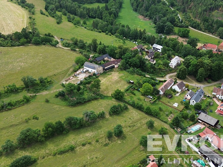 Prodej pozemku, 2 093 m² (9 z 19)