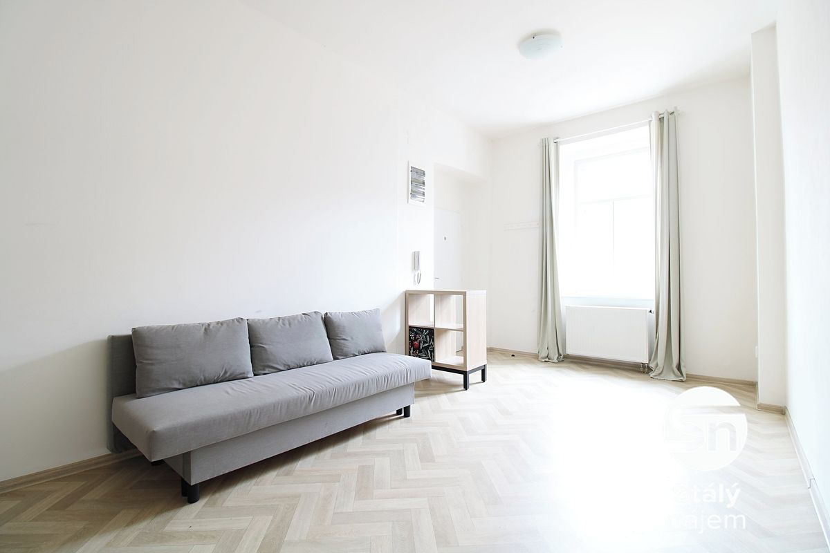 Pronájem bytu 2+kk 41 m²