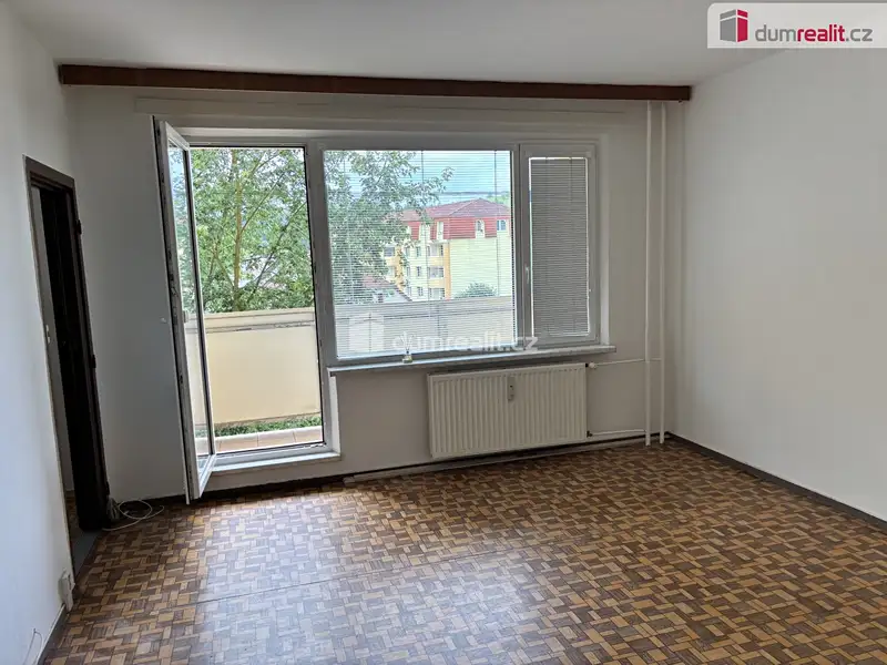 Pronájem bytu 3+1 70 m², Luhačovice – náhled fotky 2