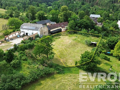 Prodej  stavebního pozemku 2 093 m²
