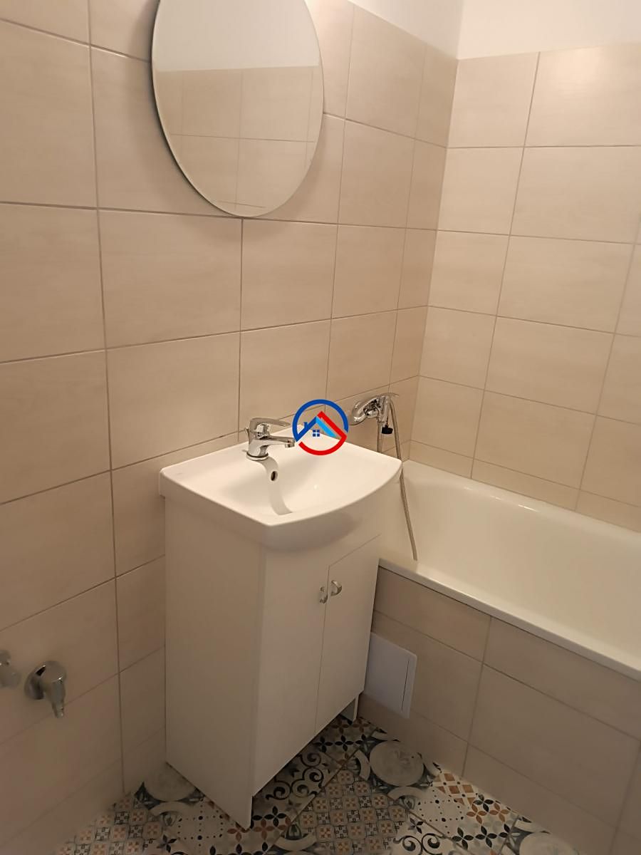 Pronájem bytu 1+kk 35 m² – fotografie 4