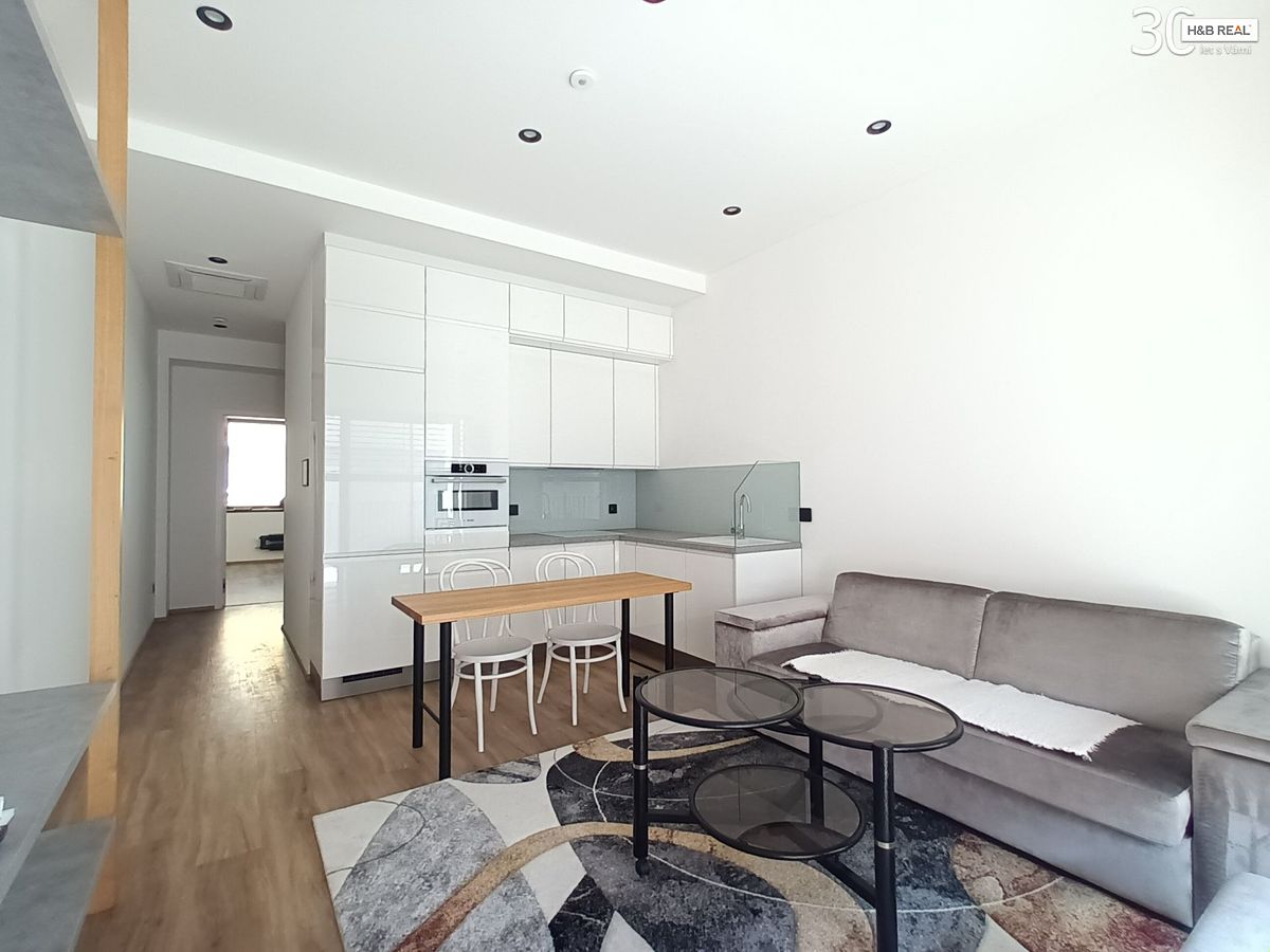 Pronájem bytu 2+kk 60 m²