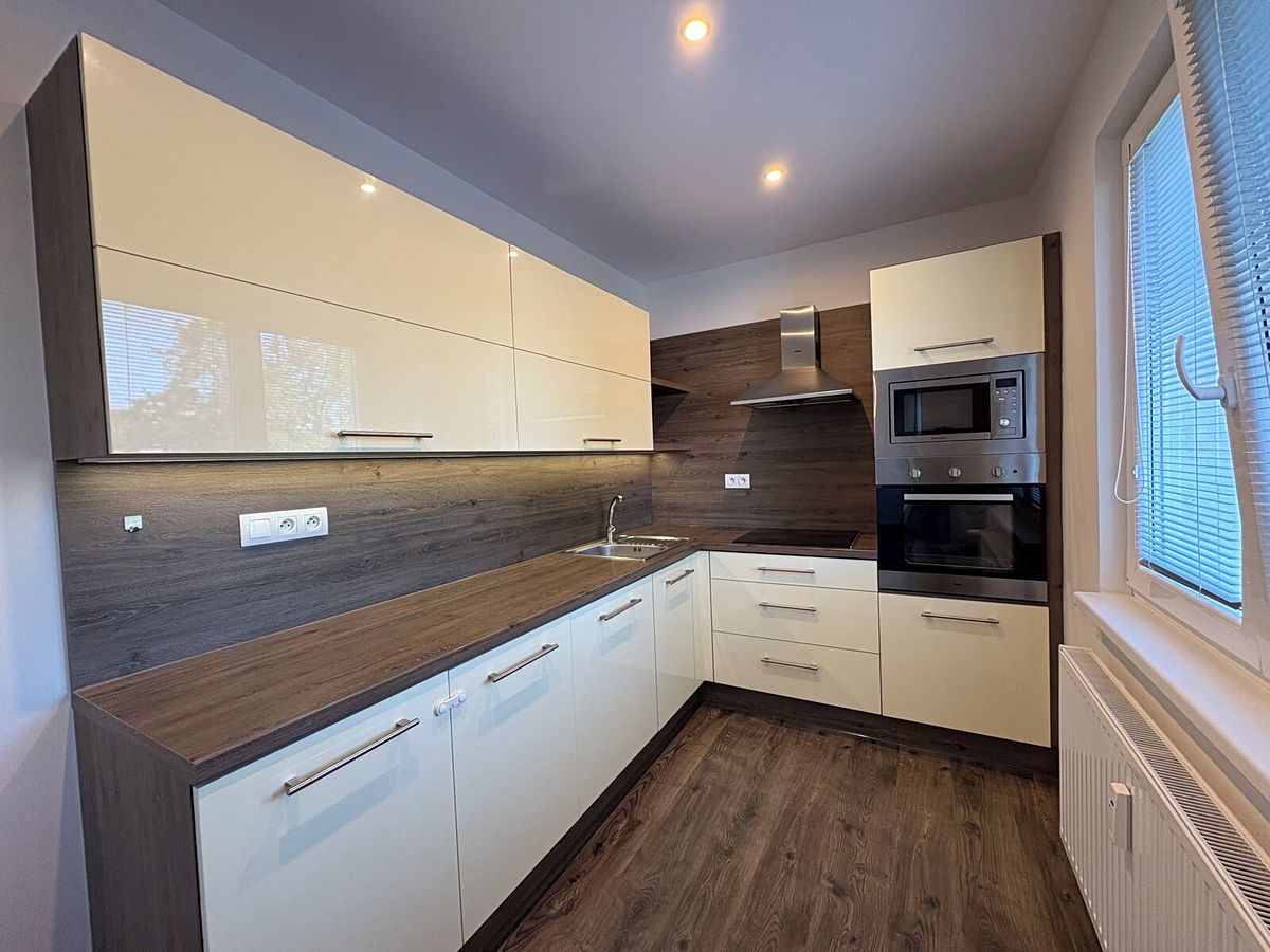 Pronájem bytu 2+1 55 m²
