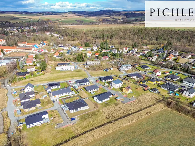 Prodej stavebního pozemku 812 m², Blovice – náhled fotky 2