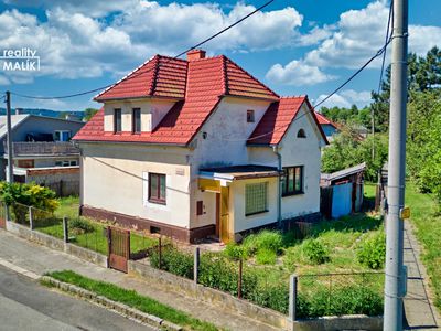 Prodej rodinného domu 106 m², pozemek 661 m²